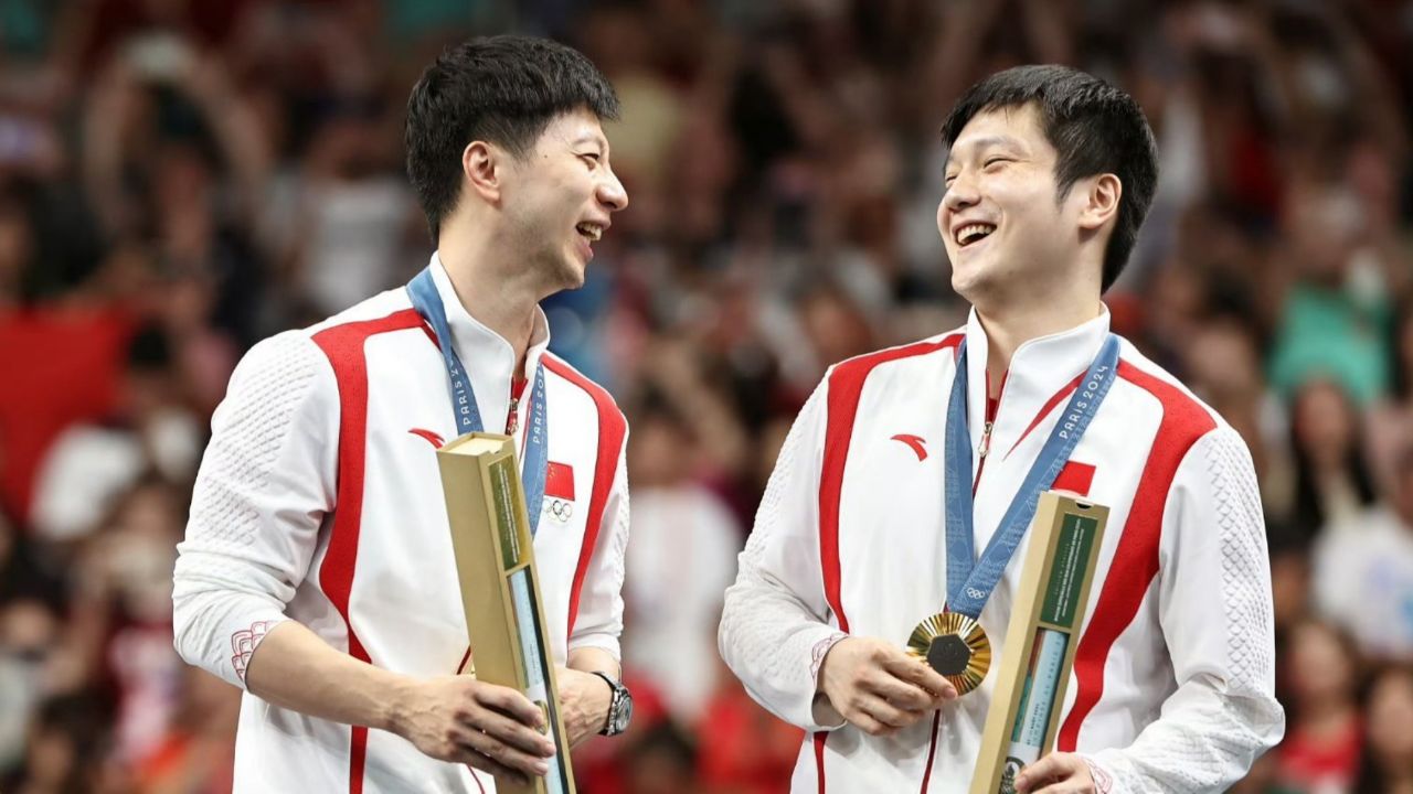 中国队轻取日本队，马龙高光表现