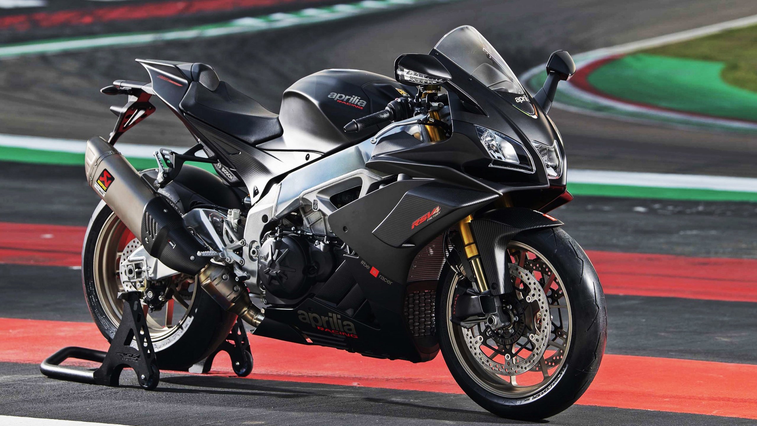 宿命对决!跨联盟传奇夜班凯罗惊天隔扣+制胜三分,76人险胜吉林