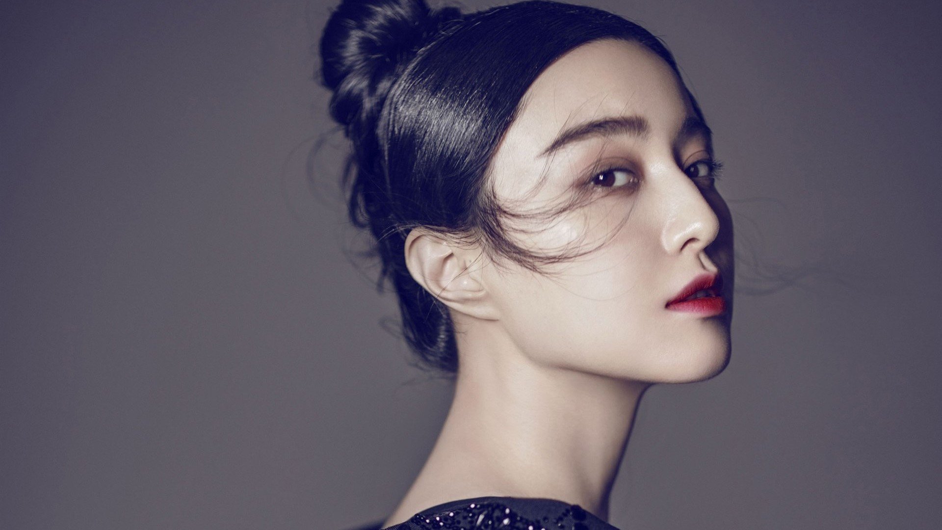 曼联手握沙特三城，坎特一人扭转欧洲偏见