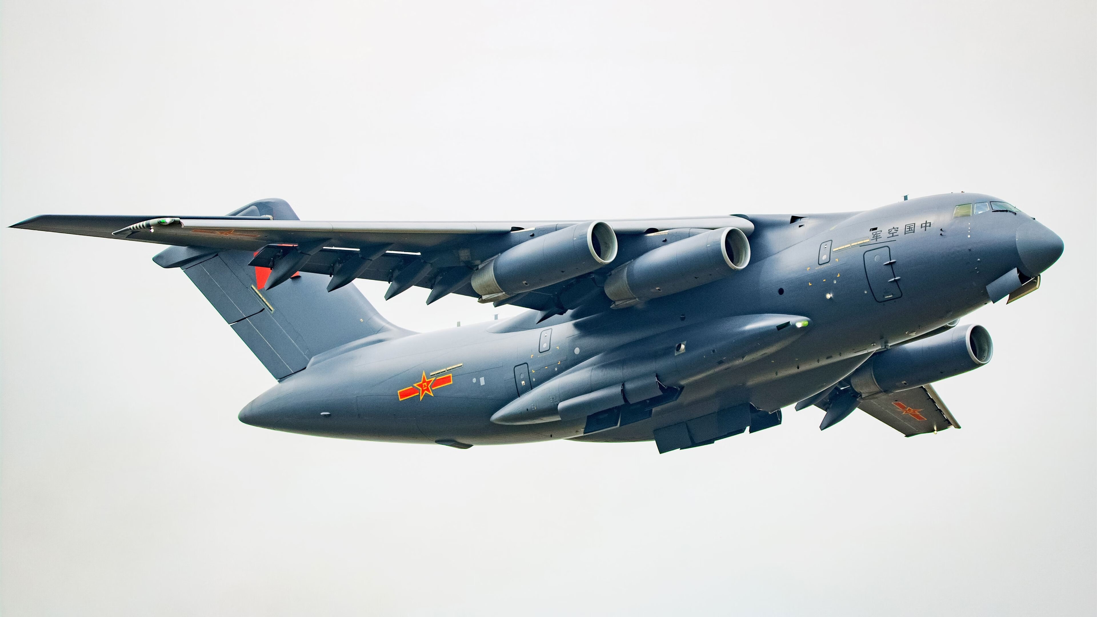 贝林厄姆引擎式破局,皇马战术风暴瞬间卷走厄瓜多尔