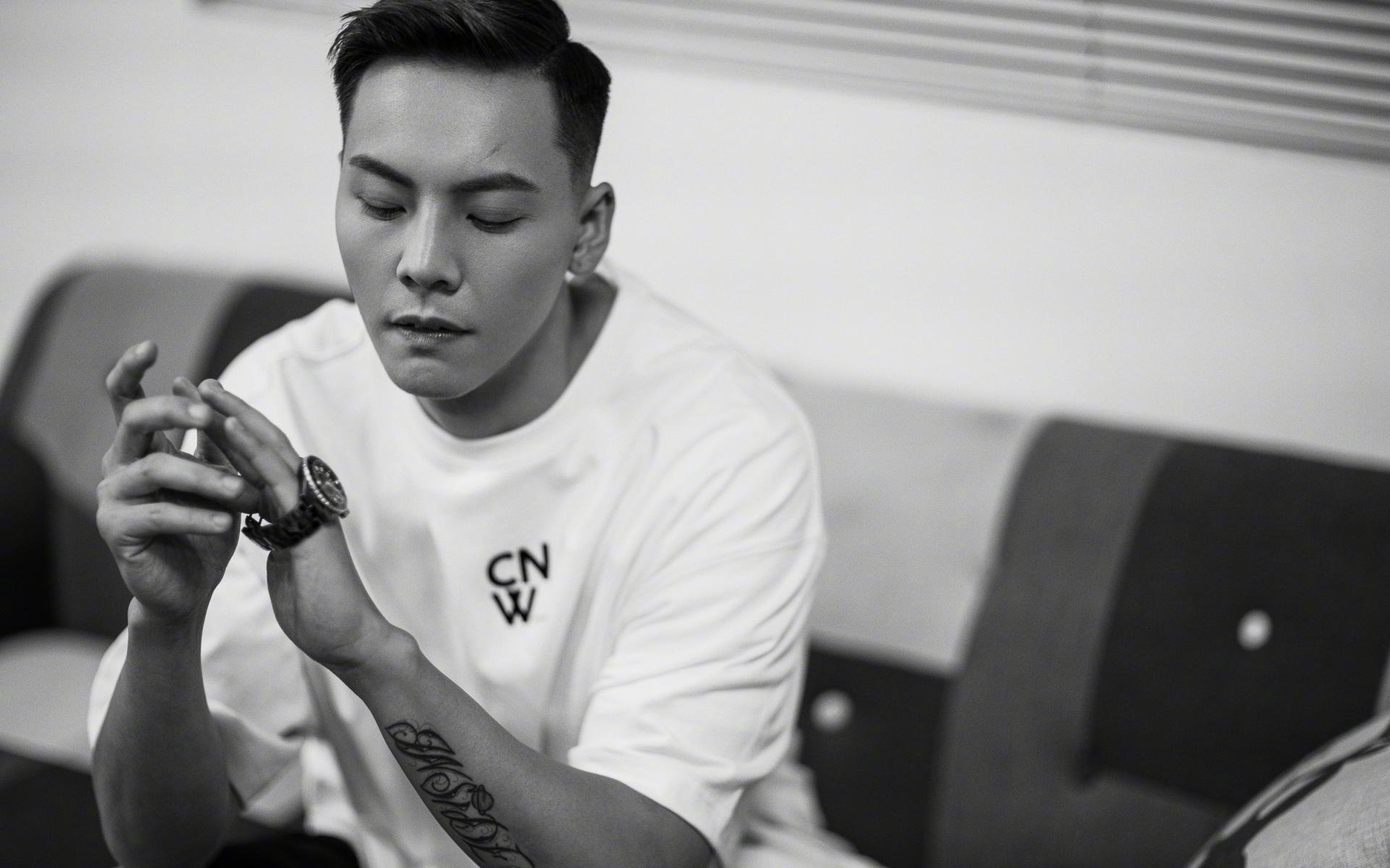 北欧风暴眼，德容的致命直塞如何成为丹麦战车的涡轮引擎